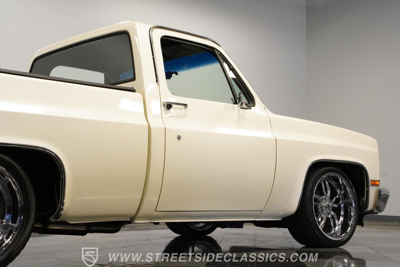 1985 Chevrolet C10 LS 5.3L Restomod