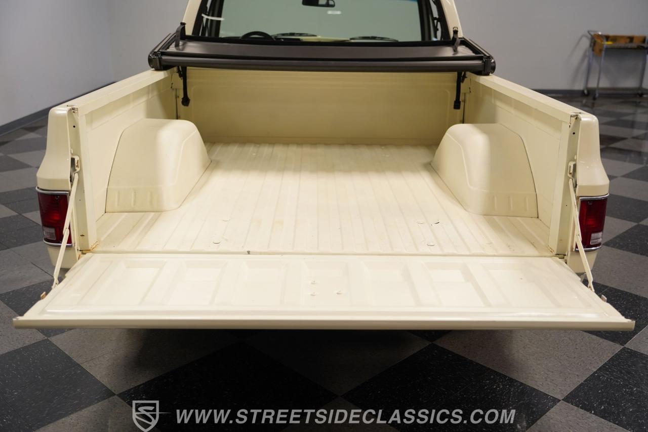 1985 Chevrolet C10 LS 5.3L Restomod