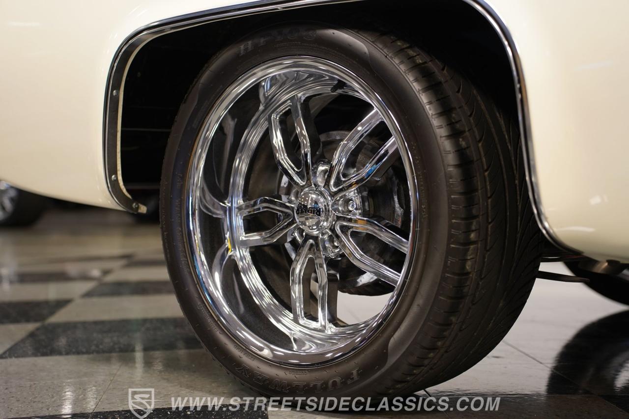 1985 Chevrolet C10 LS 5.3L Restomod