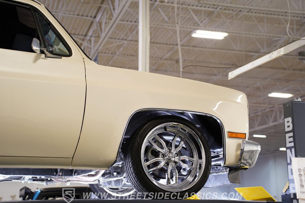 1985 Chevrolet C10 LS 5.3L Restomod