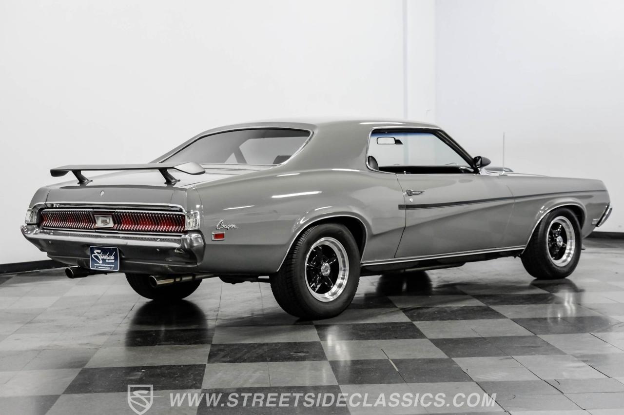 1969 Mercury Cougar Restomod