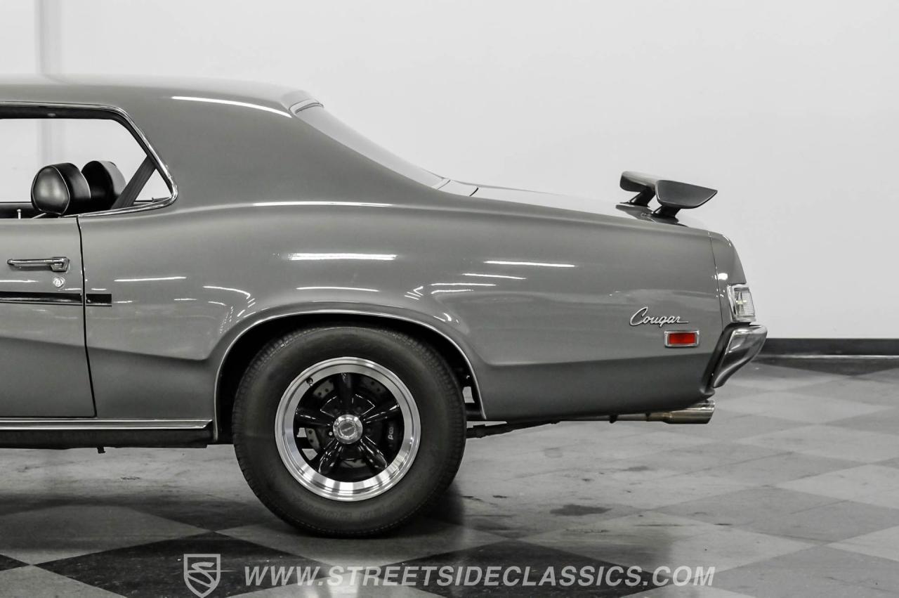 1969 Mercury Cougar Restomod