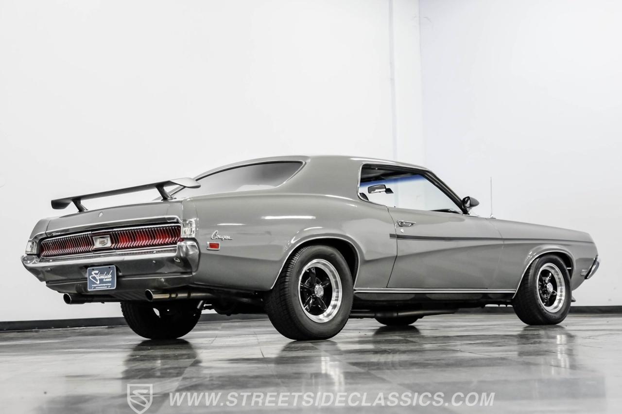 1969 Mercury Cougar Restomod