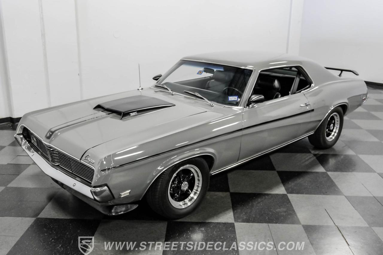 1969 Mercury Cougar Restomod