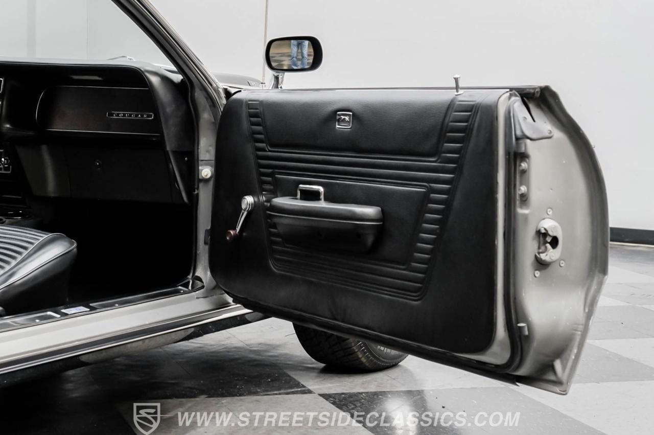 1969 Mercury Cougar Restomod