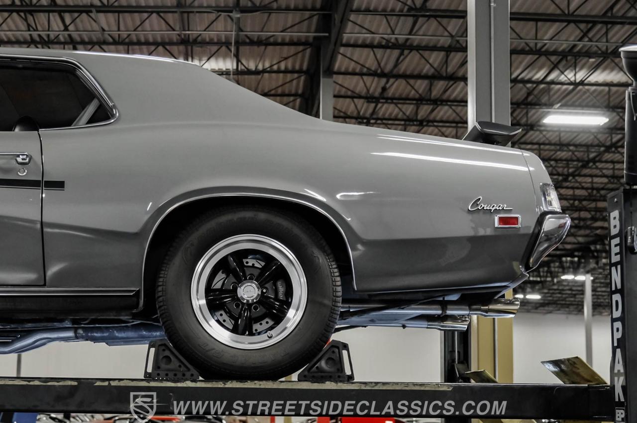 1969 Mercury Cougar Restomod