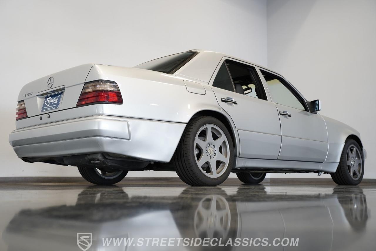 1995 Mercedes - Benz E500