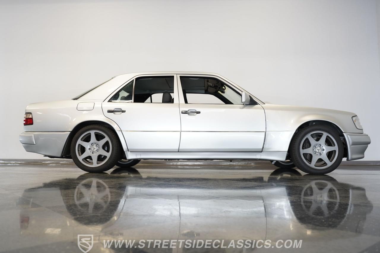 1995 Mercedes - Benz E500