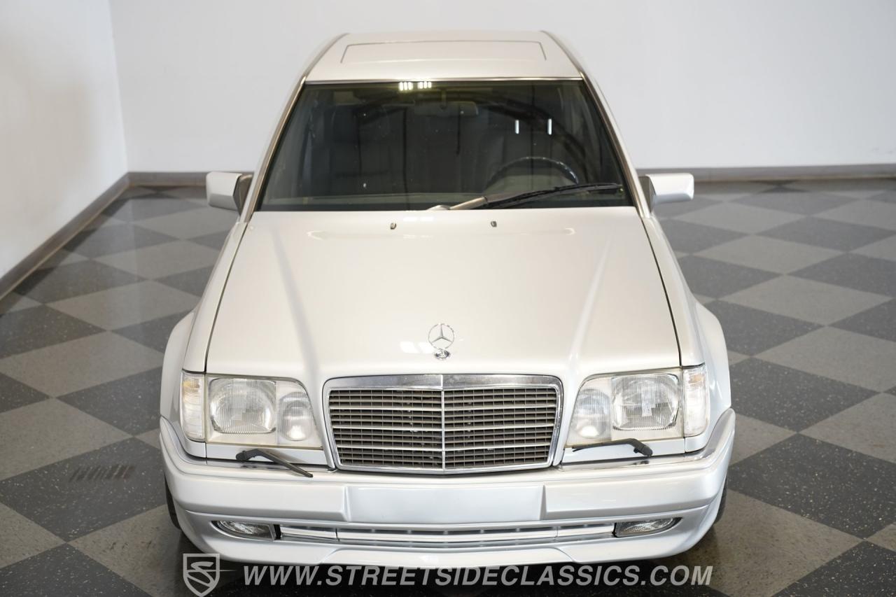 1995 Mercedes - Benz E500