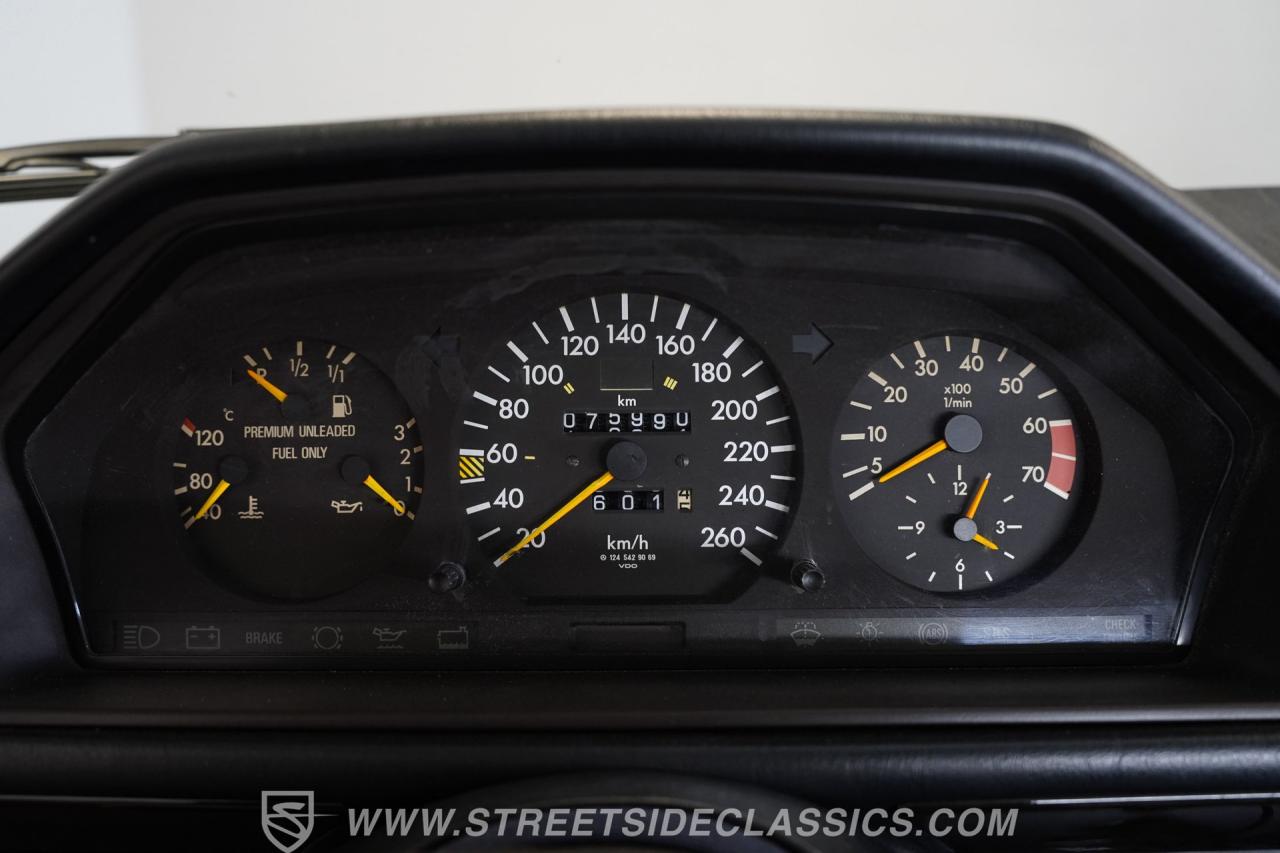 1995 Mercedes - Benz E500