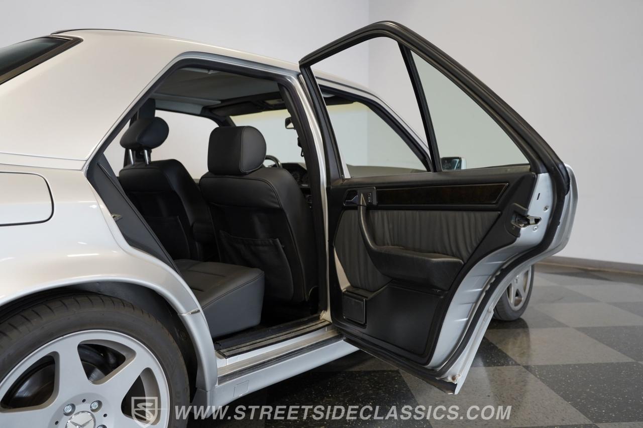 1995 Mercedes - Benz E500