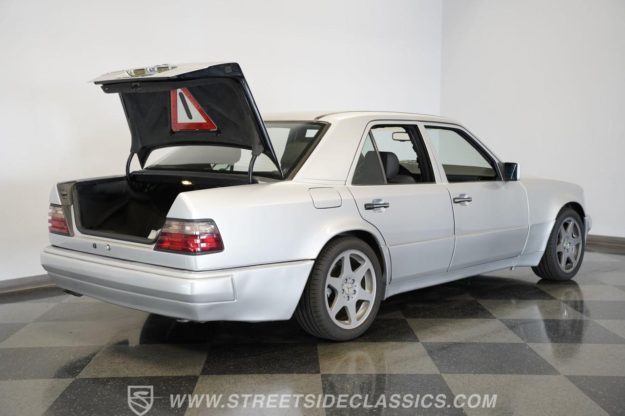 1995 Mercedes - Benz E500