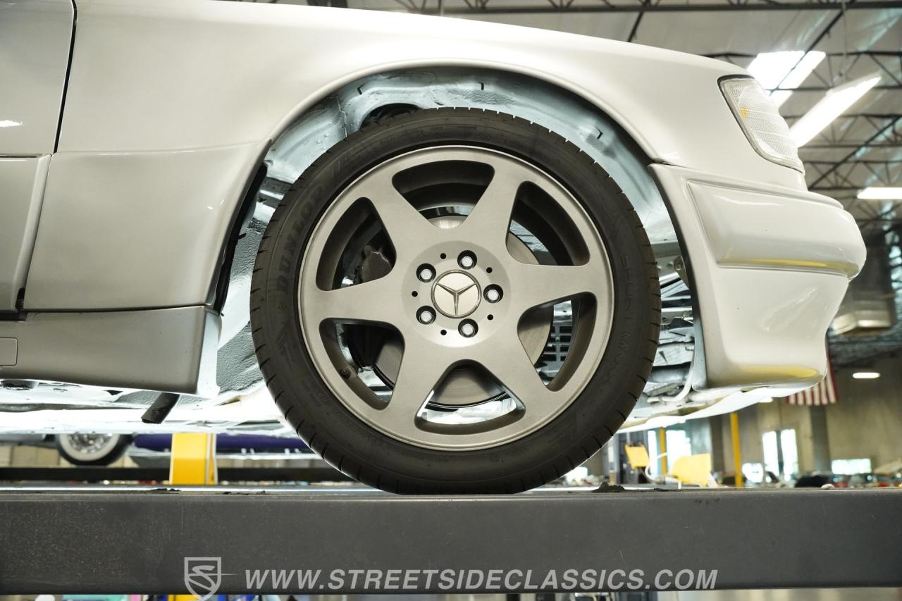 1995 Mercedes - Benz E500