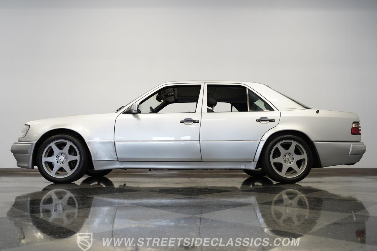 1995 Mercedes - Benz E500