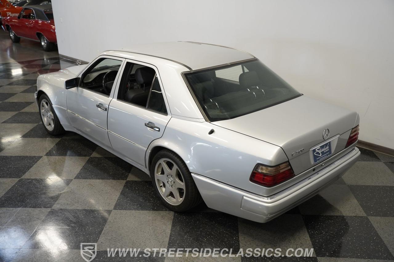 1995 Mercedes - Benz E500