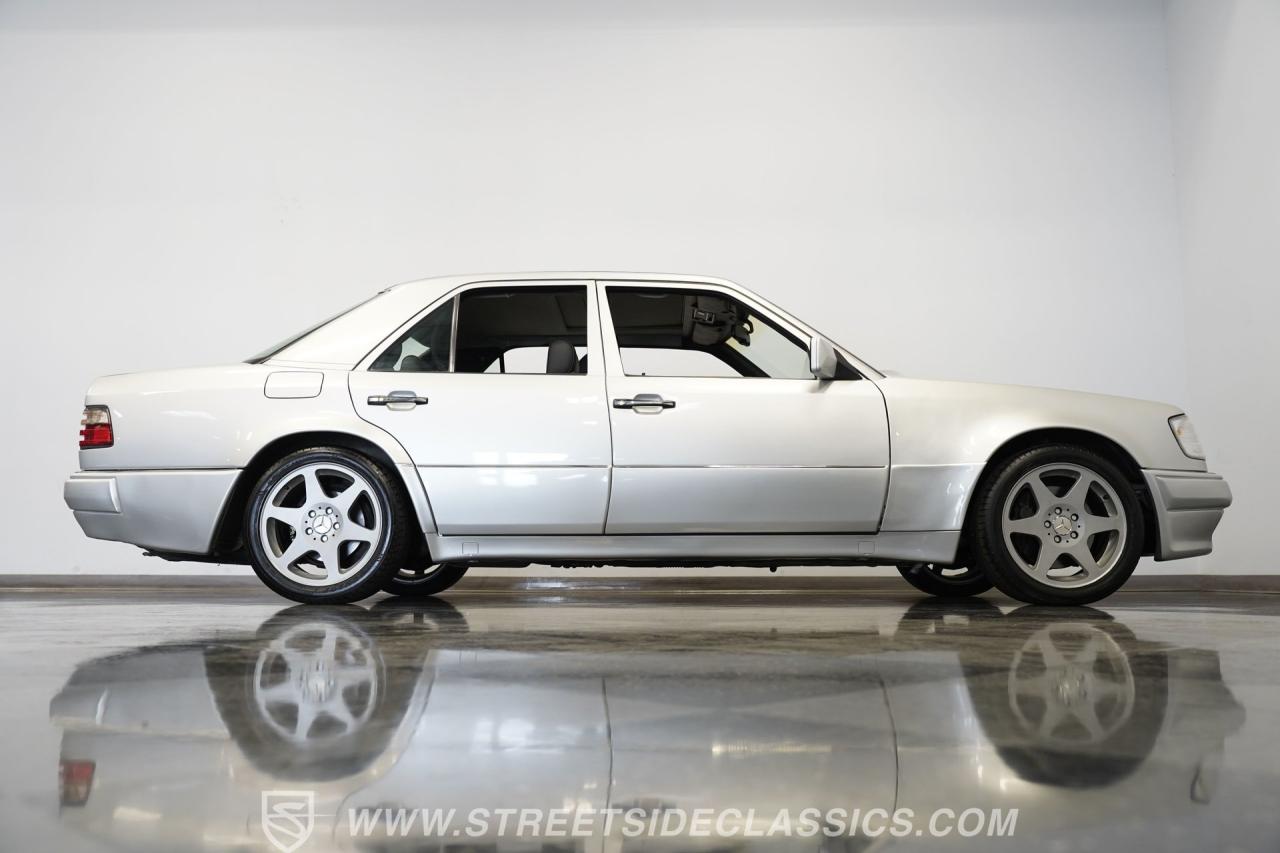 1995 Mercedes - Benz E500