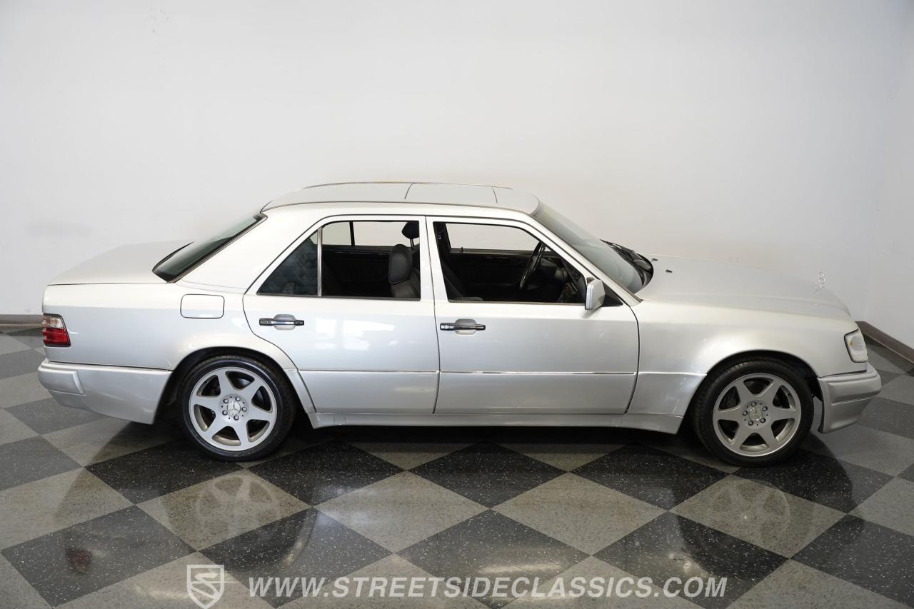 1995 Mercedes - Benz E500