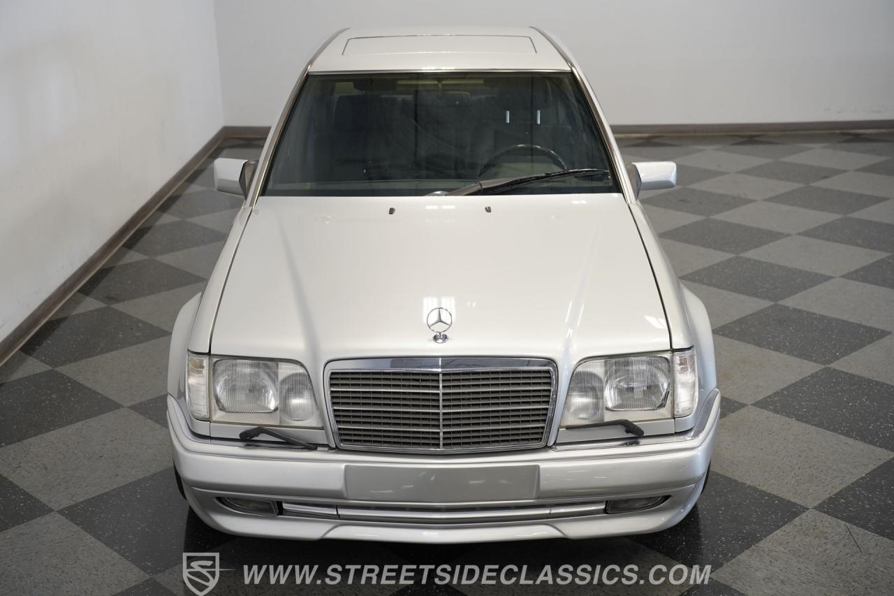 1995 Mercedes - Benz E500