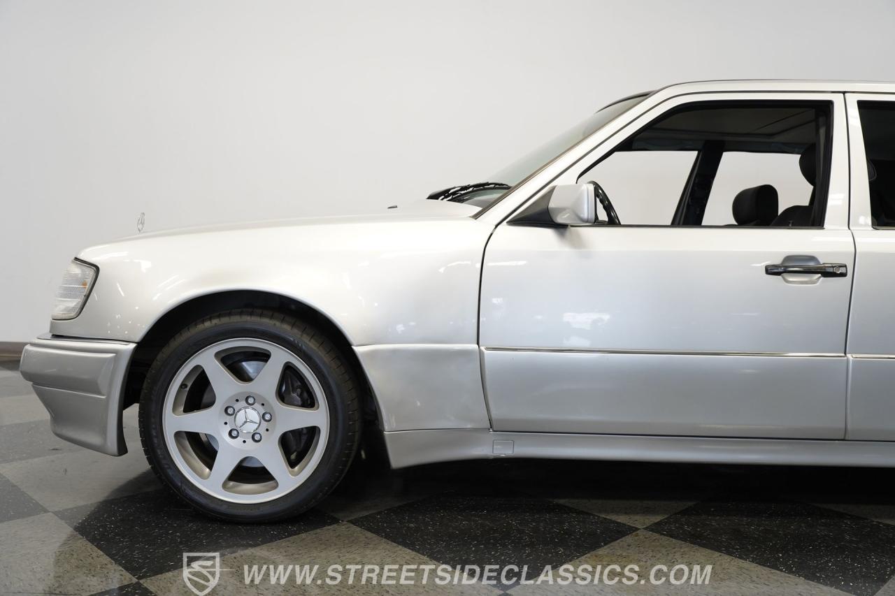 1995 Mercedes - Benz E500