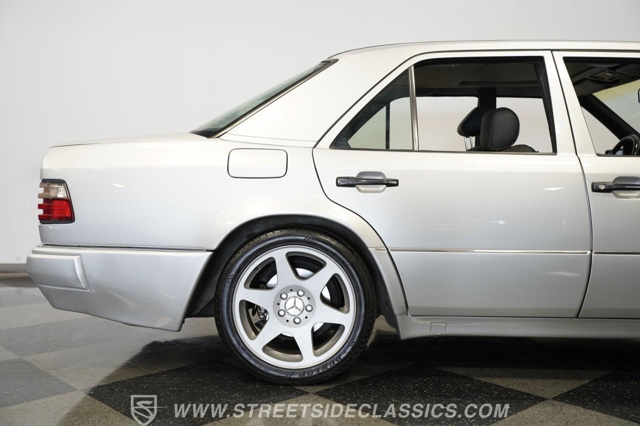 1995 Mercedes - Benz E500