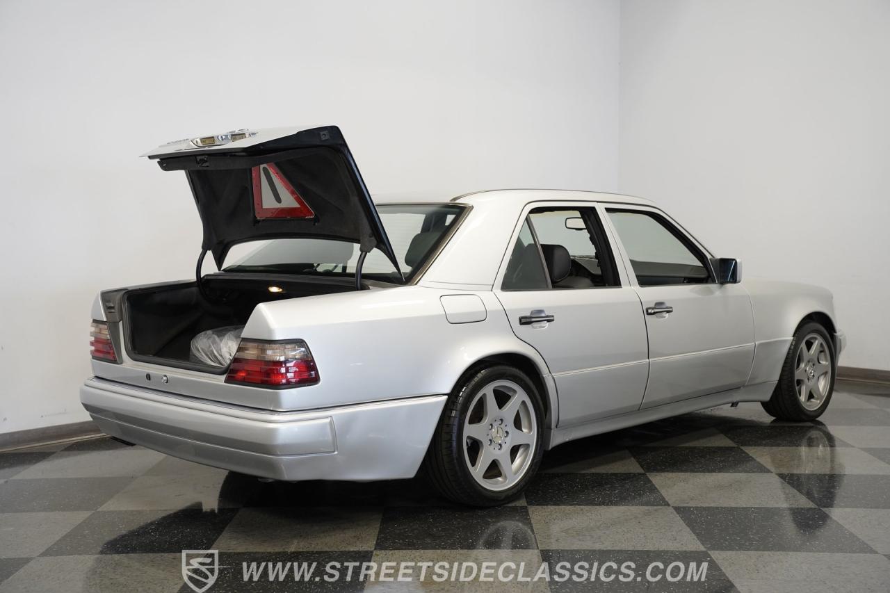 1995 Mercedes - Benz E500