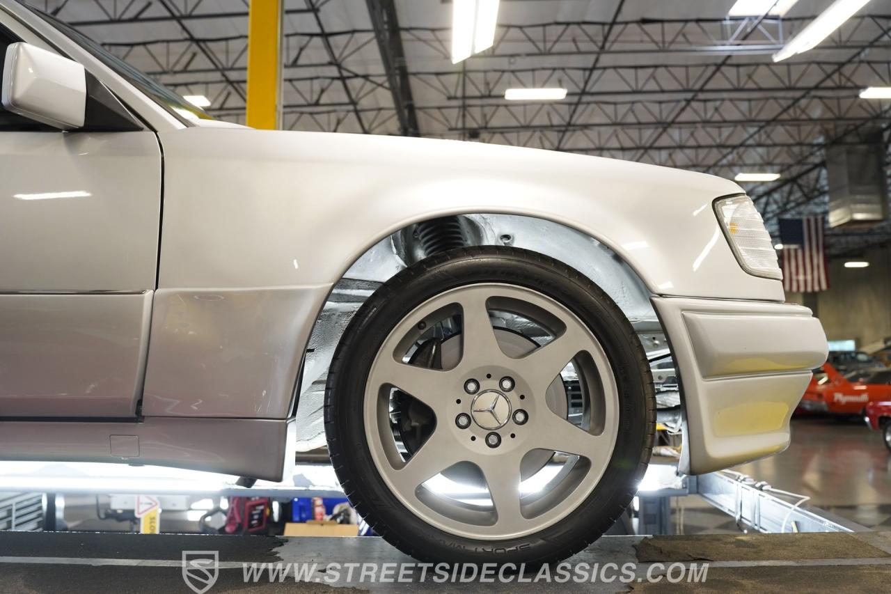 1995 Mercedes - Benz E500