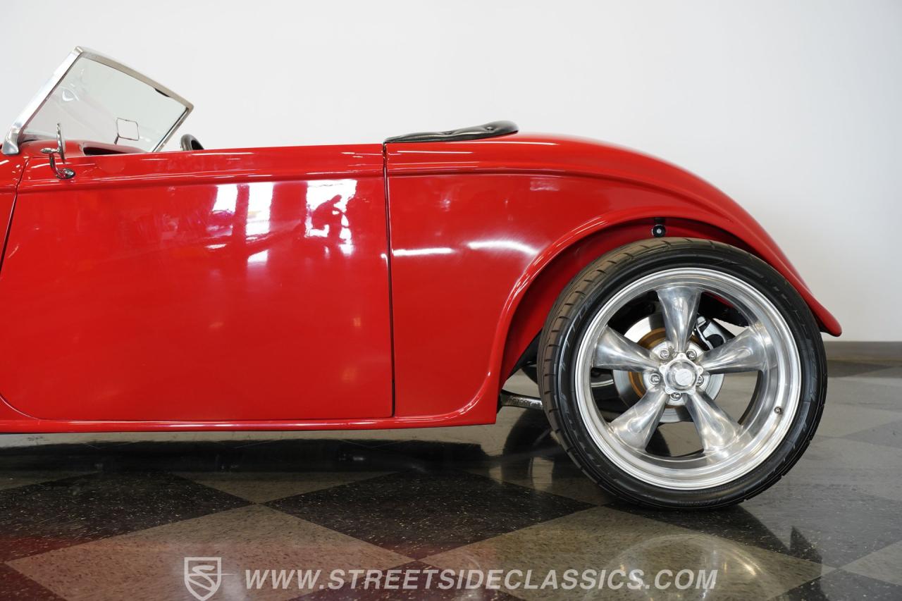 1933 Factory Five Roadster