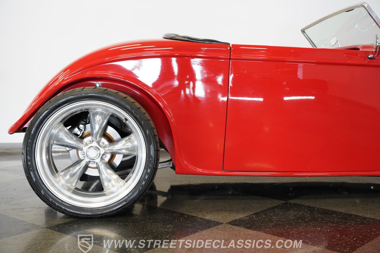 1933 Factory Five Roadster