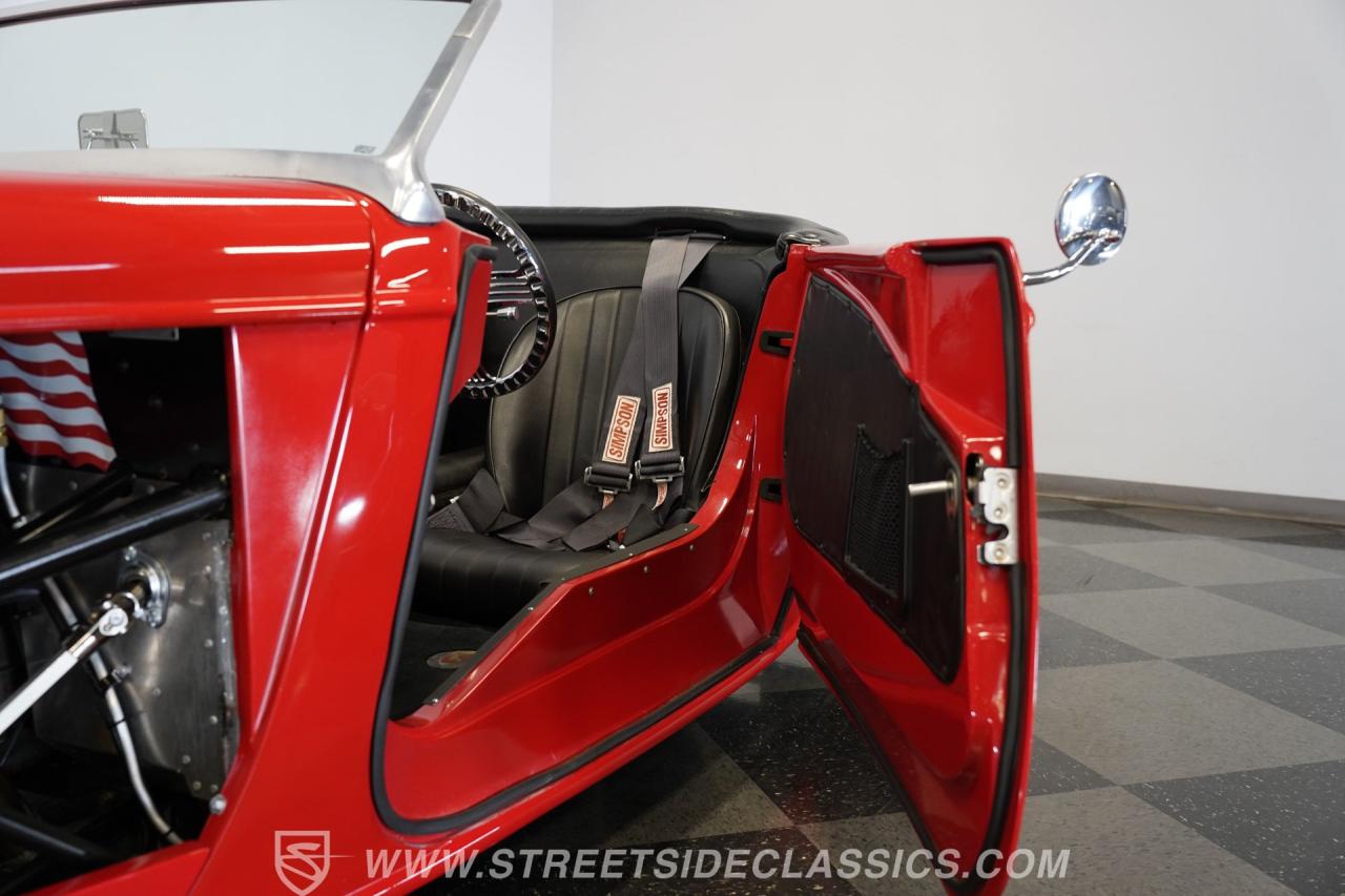 1933 Factory Five Roadster