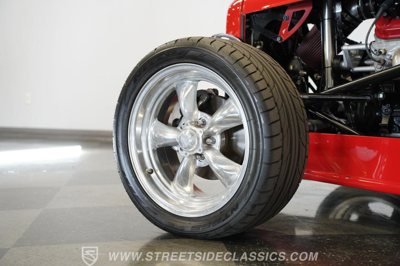 1933 Factory Five Roadster