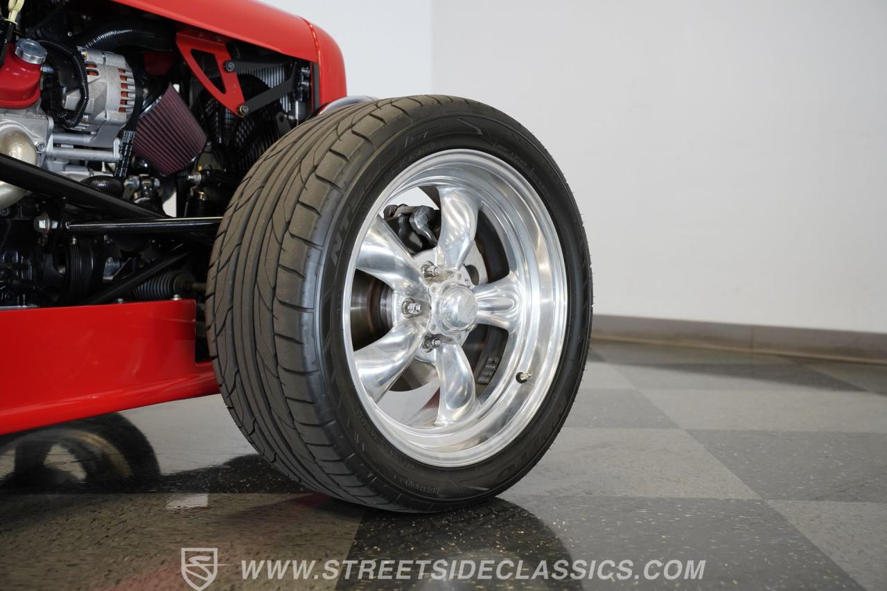 1933 Factory Five Roadster