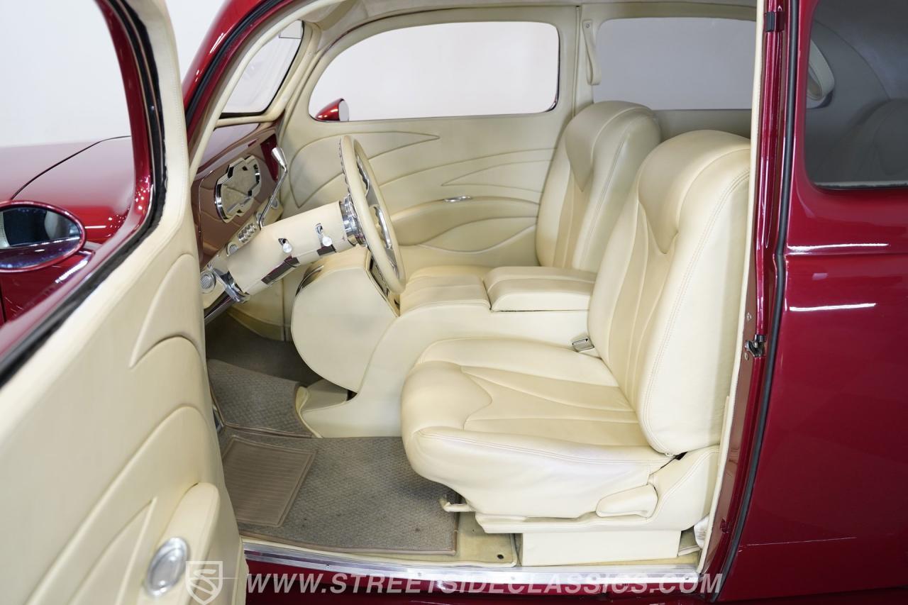 1937 Ford Tudor Sedan