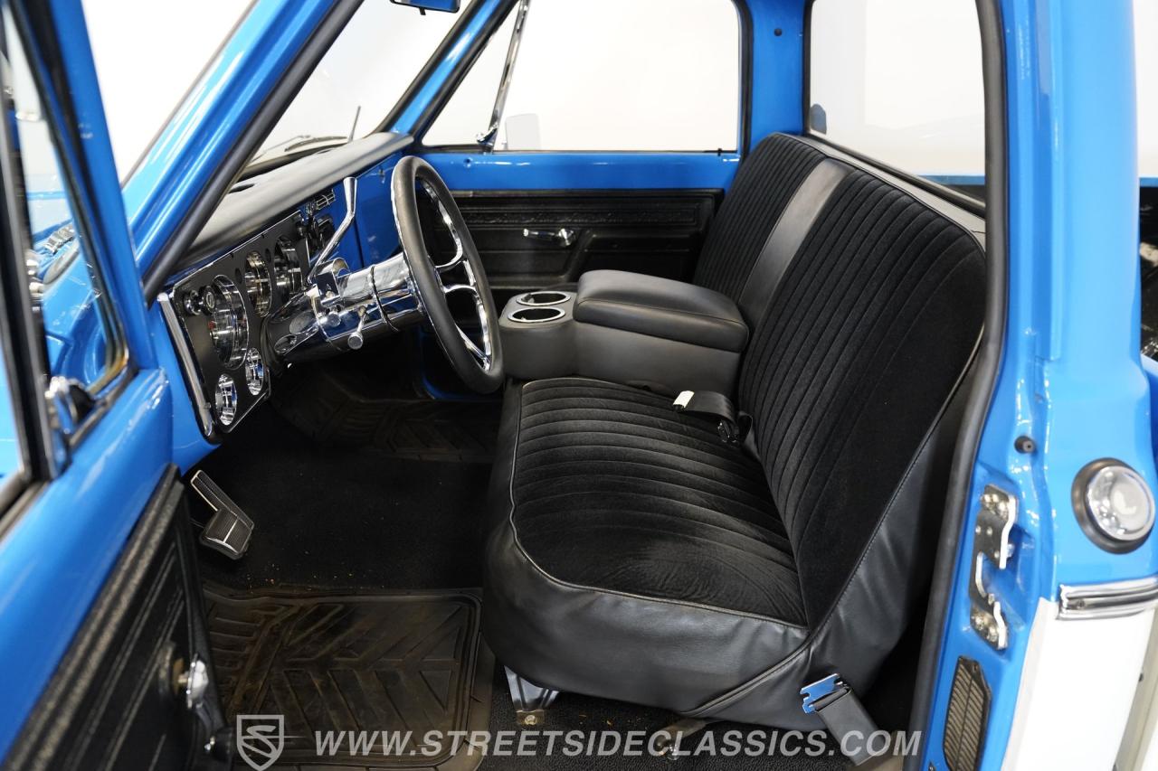 1972 Chevrolet C10 Cheyenne Restomod