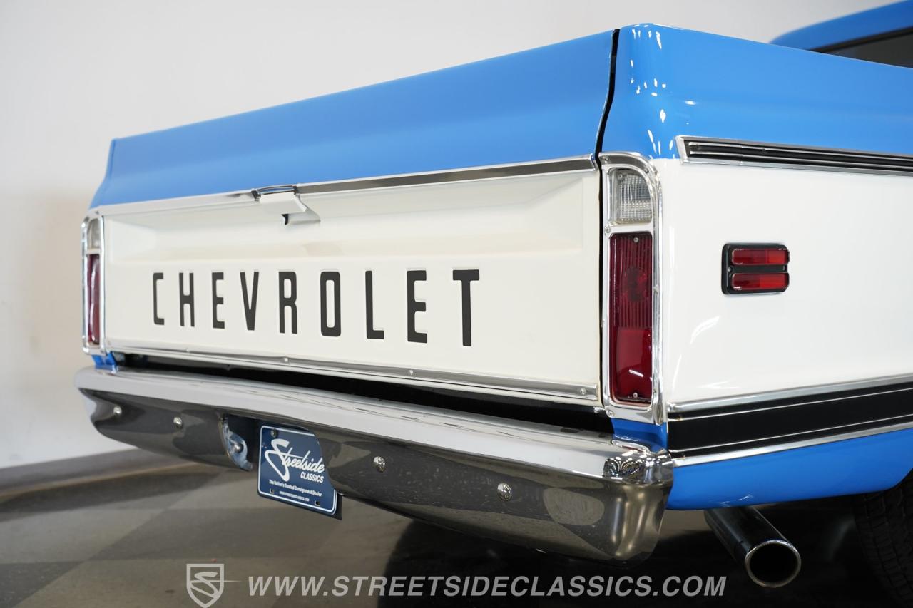 1972 Chevrolet C10 Cheyenne Restomod