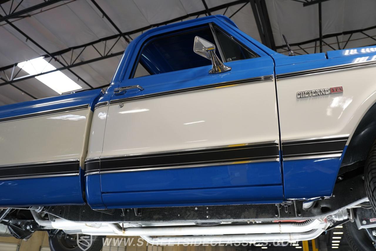 1972 Chevrolet C10 Cheyenne Restomod