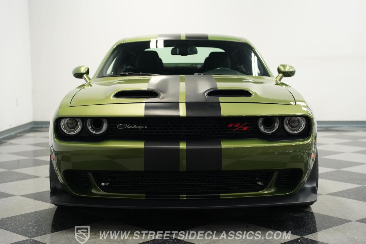 2022 Dodge Challenger R/T Scat Pack Widebody