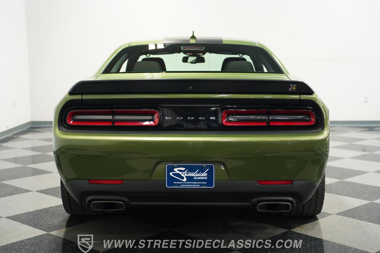 2022 Dodge Challenger R/T Scat Pack Widebody