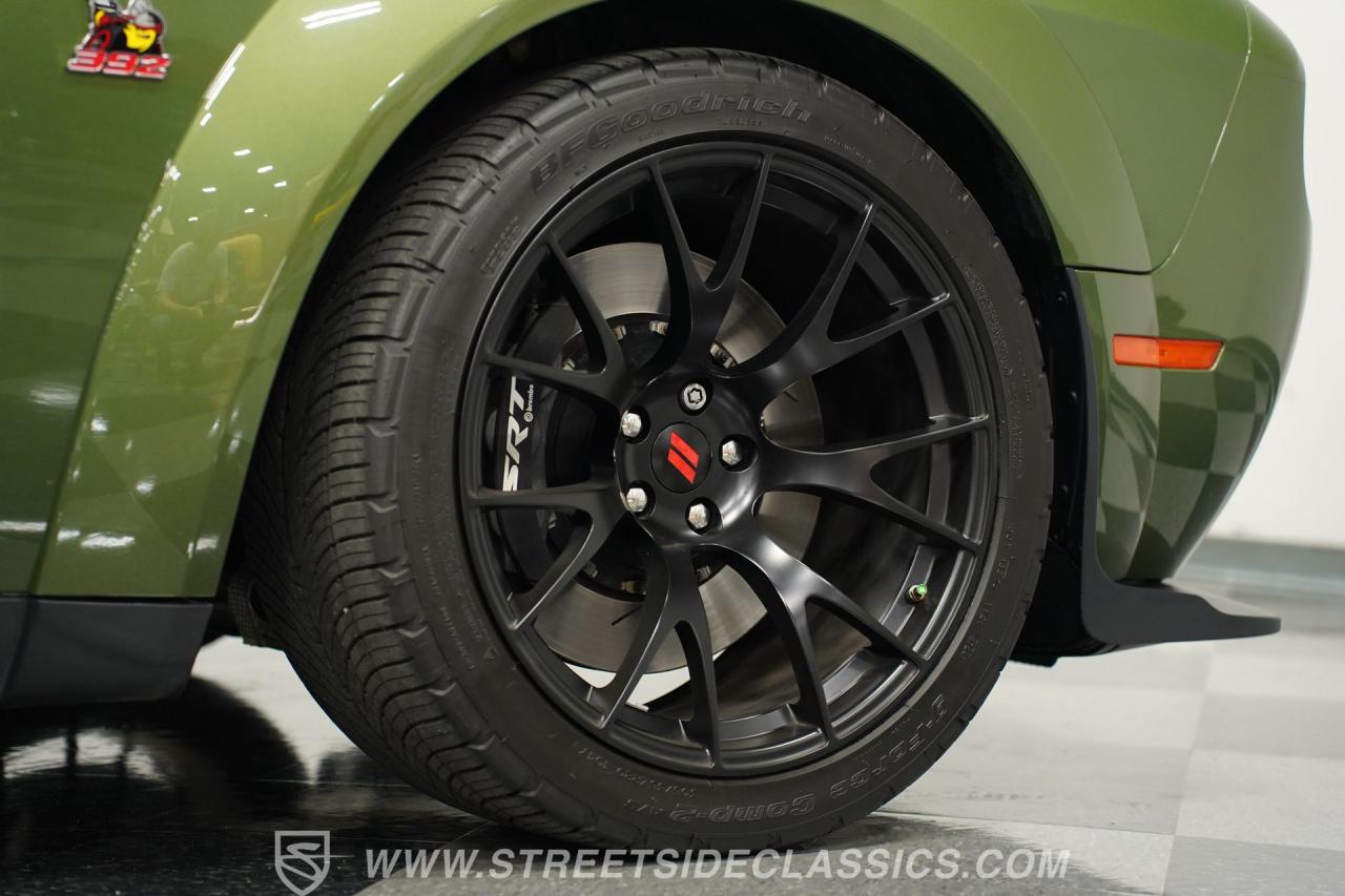 2022 Dodge Challenger R/T Scat Pack Widebody