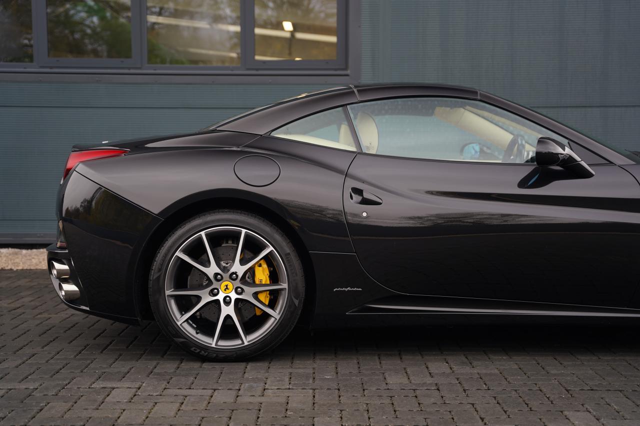 2011 Ferrari CALIFORNIA