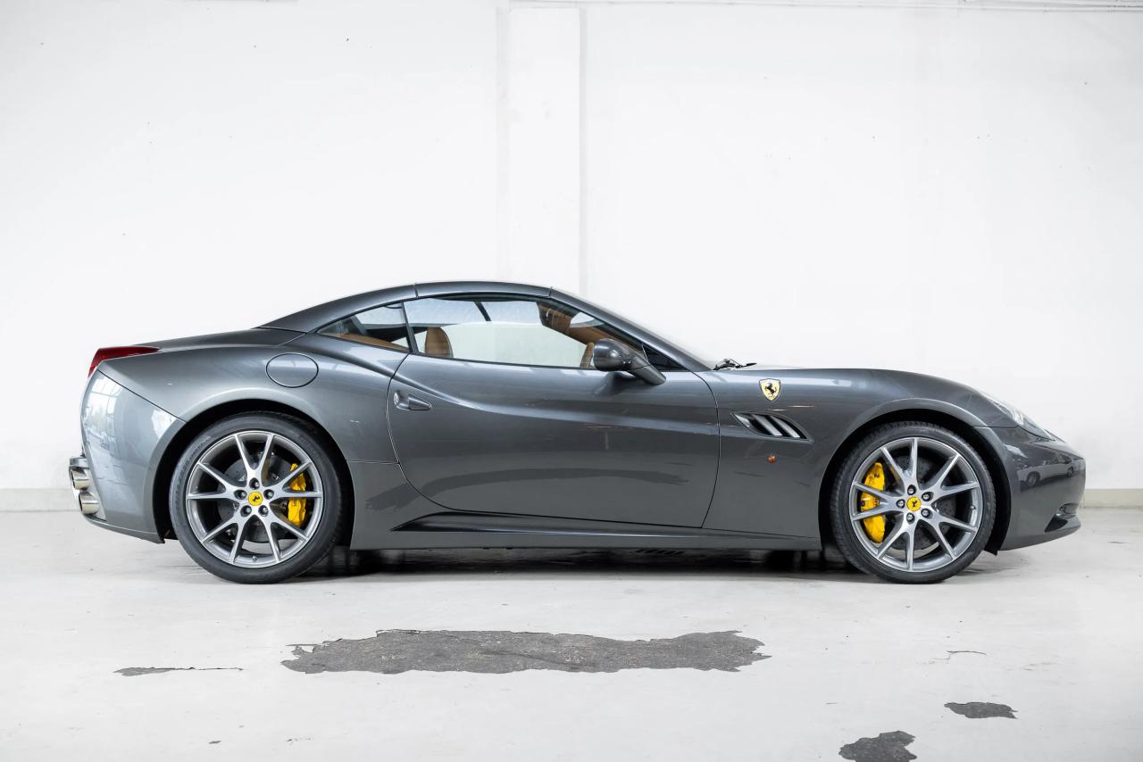 2010 Ferrari CALIFORNIA
