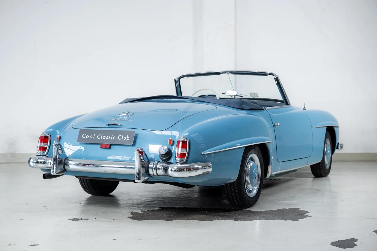 1962 Mercedes - Benz 190 SL