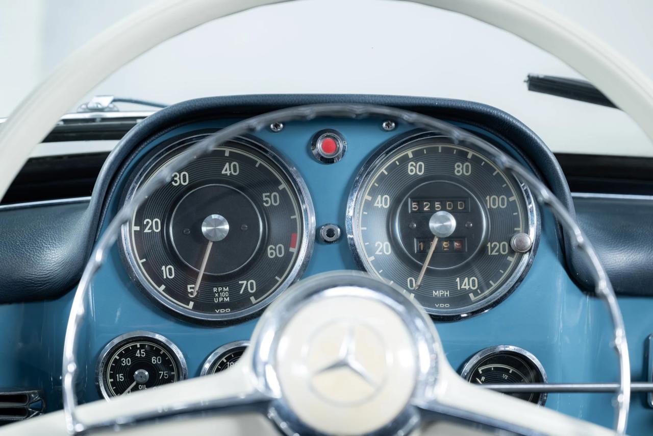 1962 Mercedes - Benz 190 SL