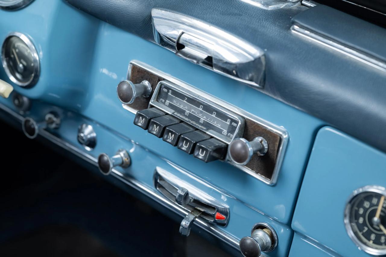 1962 Mercedes - Benz 190 SL