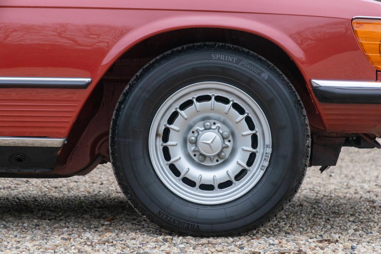 1975 Mercedes - Benz Mercedes Benz 280 SLC &ldquo;8.191 kms - Exceptionally low mileage&rdquo;