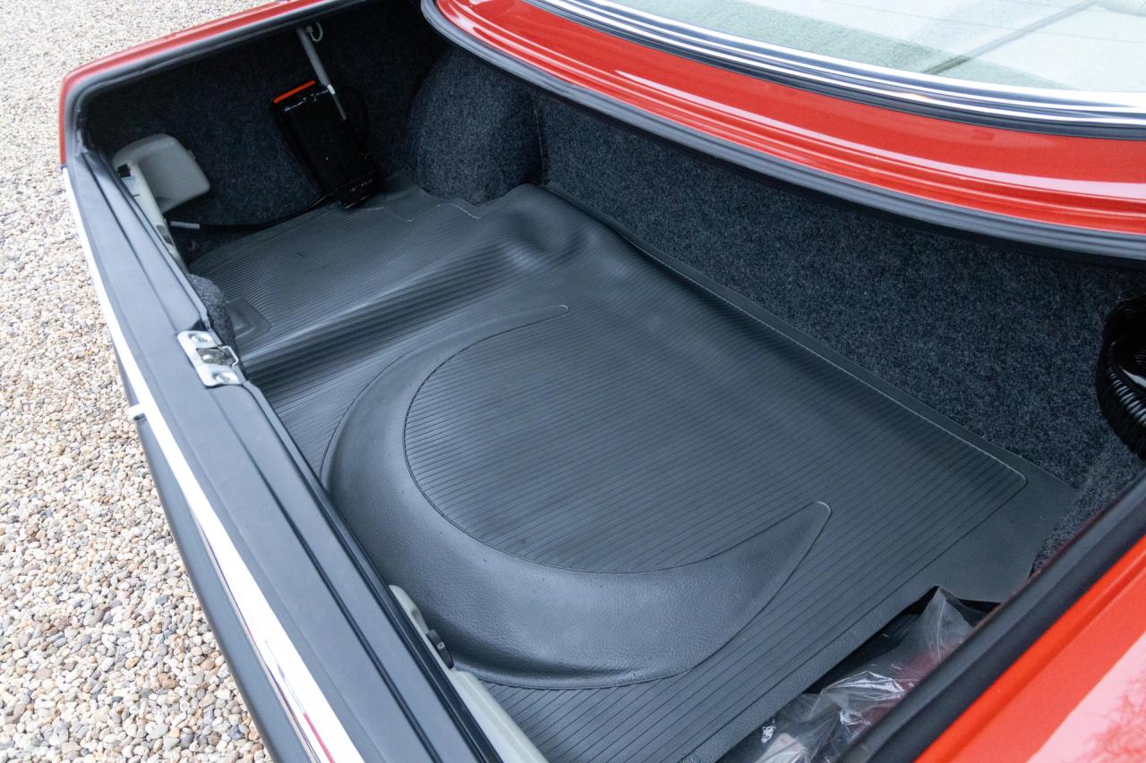 1975 Mercedes - Benz Mercedes Benz 280 SLC &ldquo;8.191 kms - Exceptionally low mileage&rdquo;