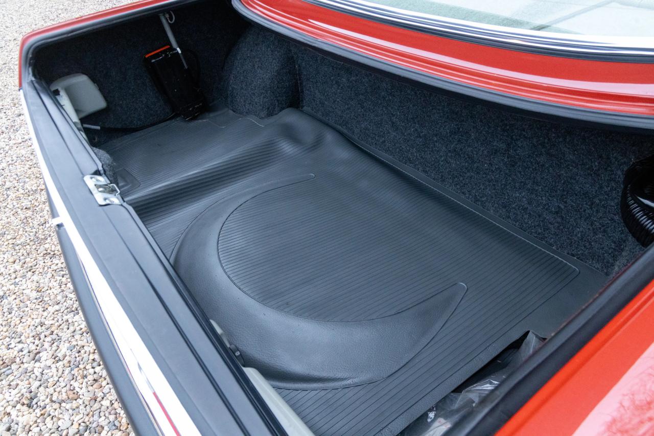 1975 Mercedes - Benz Mercedes Benz 280 SLC &ldquo;8.191 kms - Exceptionally low mileage&rdquo;