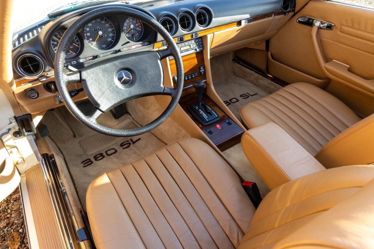 1982 Mercedes - Benz Mercedes Benz 380 SL &ldquo;6.642 mls&rdquo; 90% first paint