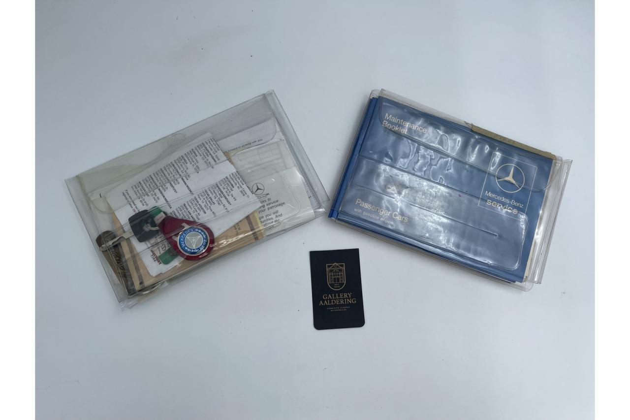 1982 Mercedes - Benz Mercedes Benz 380 SL &ldquo;6.642 mls&rdquo; 90% first paint