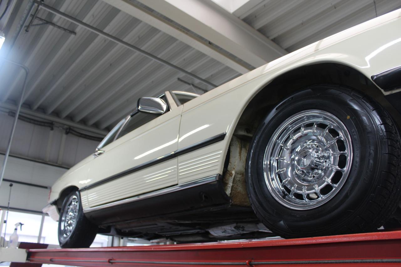 1982 Mercedes - Benz Mercedes Benz 380 SL &ldquo;6.642 mls&rdquo; 90% first paint