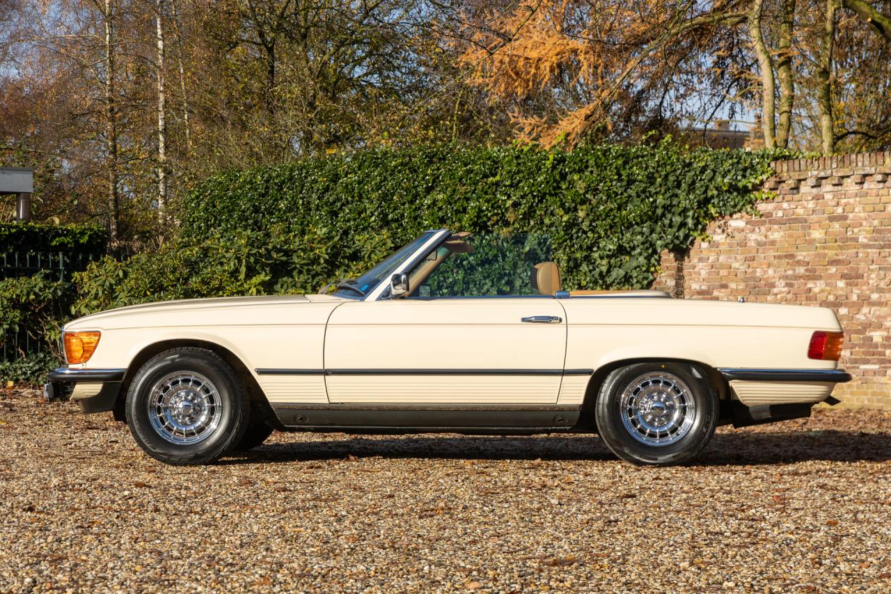 1982 Mercedes - Benz Mercedes Benz 380 SL &ldquo;6.642 mls&rdquo; 90% first paint